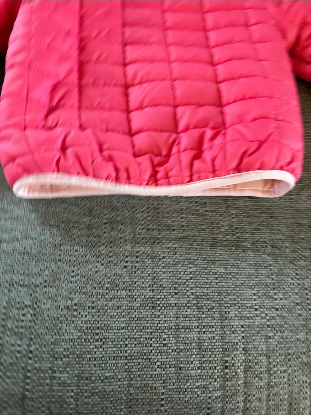 Cat & Jack Bright Pink Quilted Hooded Puffer Jacket Fleece Lined 18 months